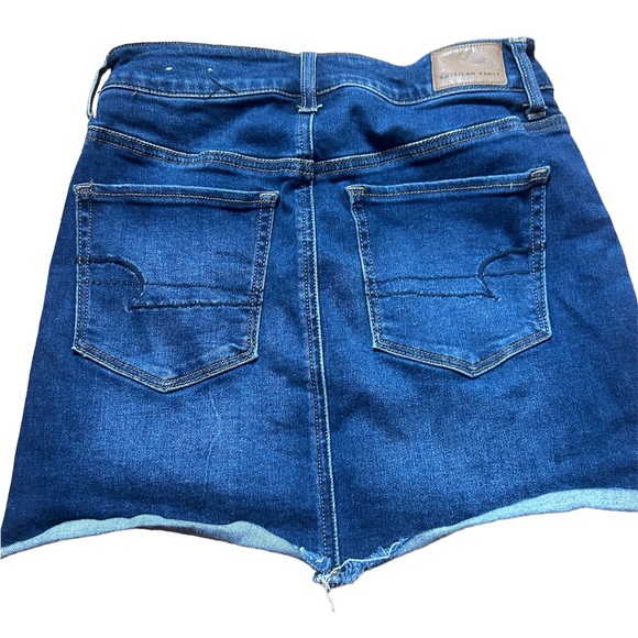 Eagle High-Rise Mini Skirt - Size US 4, Ruffle Detail, Lightweight & Casual - Picture 2 of 4